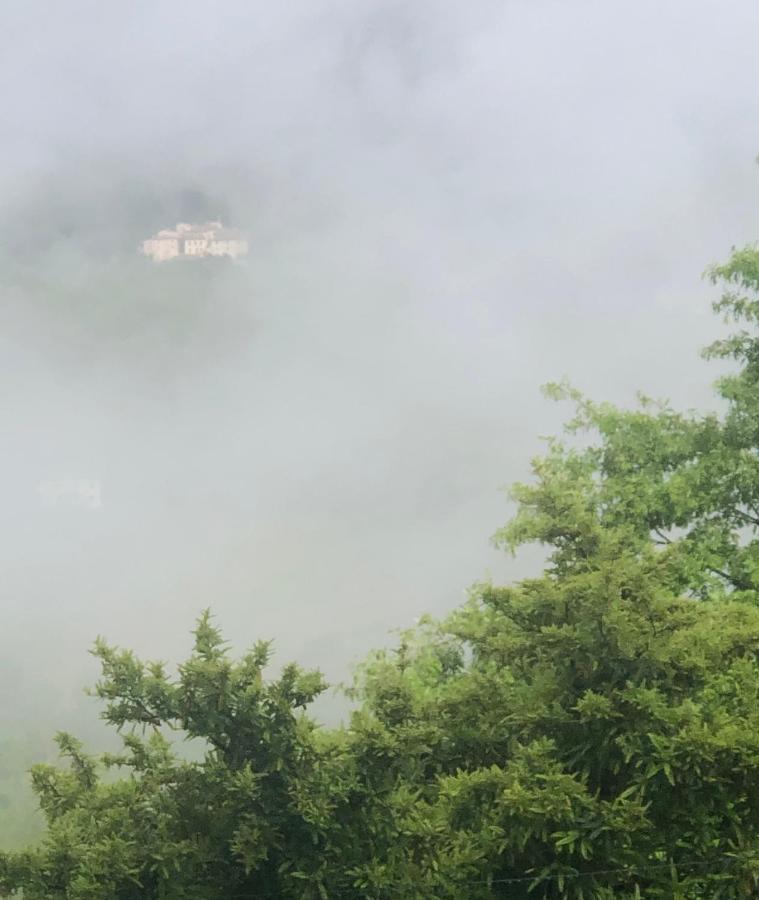 Agriturismo Il Covo Del Solengo Valtopina Exteriör bild
