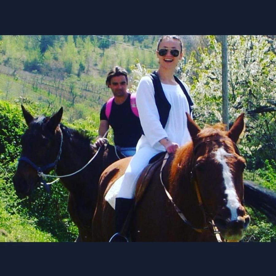 Agriturismo Il Covo Del Solengo Valtopina Exteriör bild