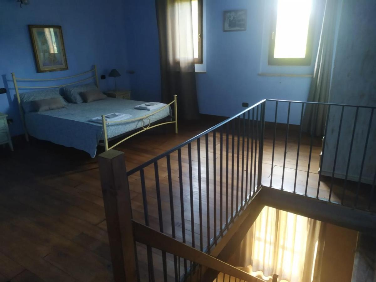 Agriturismo Il Covo Del Solengo Valtopina Exteriör bild