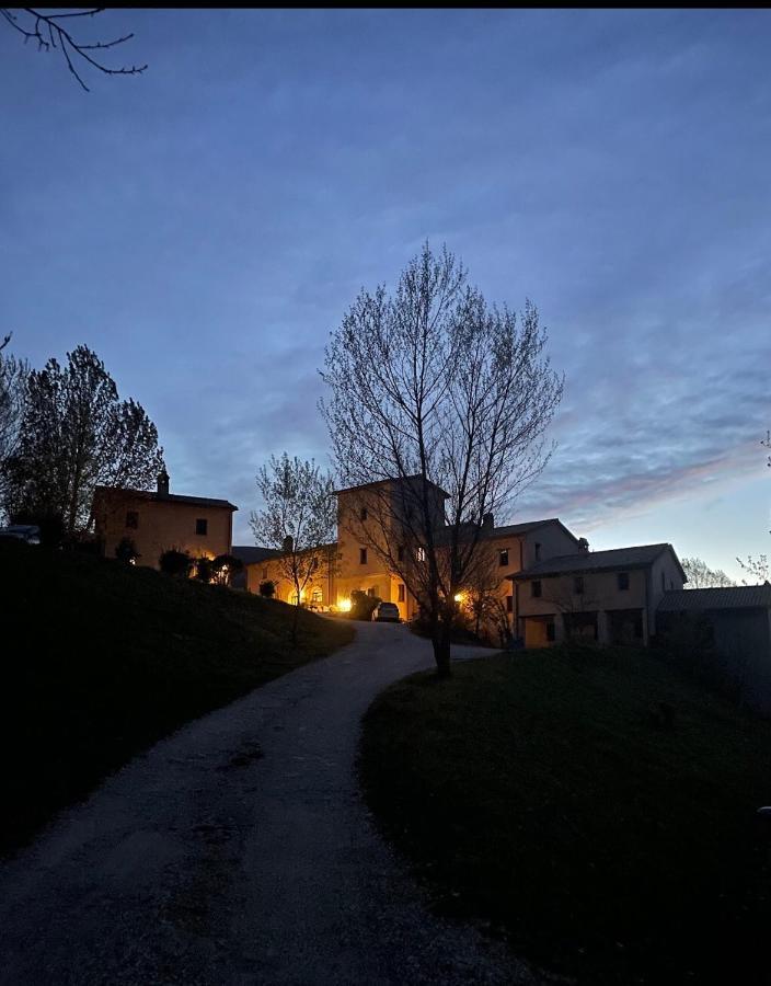 Agriturismo Il Covo Del Solengo Villa Valtopina Exteriör bild