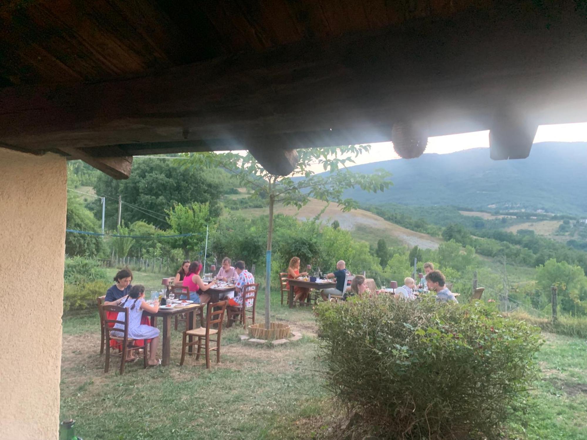 Agriturismo Il Covo Del Solengo Valtopina Exteriör bild